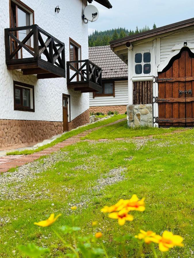 Guest House Lileya Bukowel Zewnętrze zdjęcie