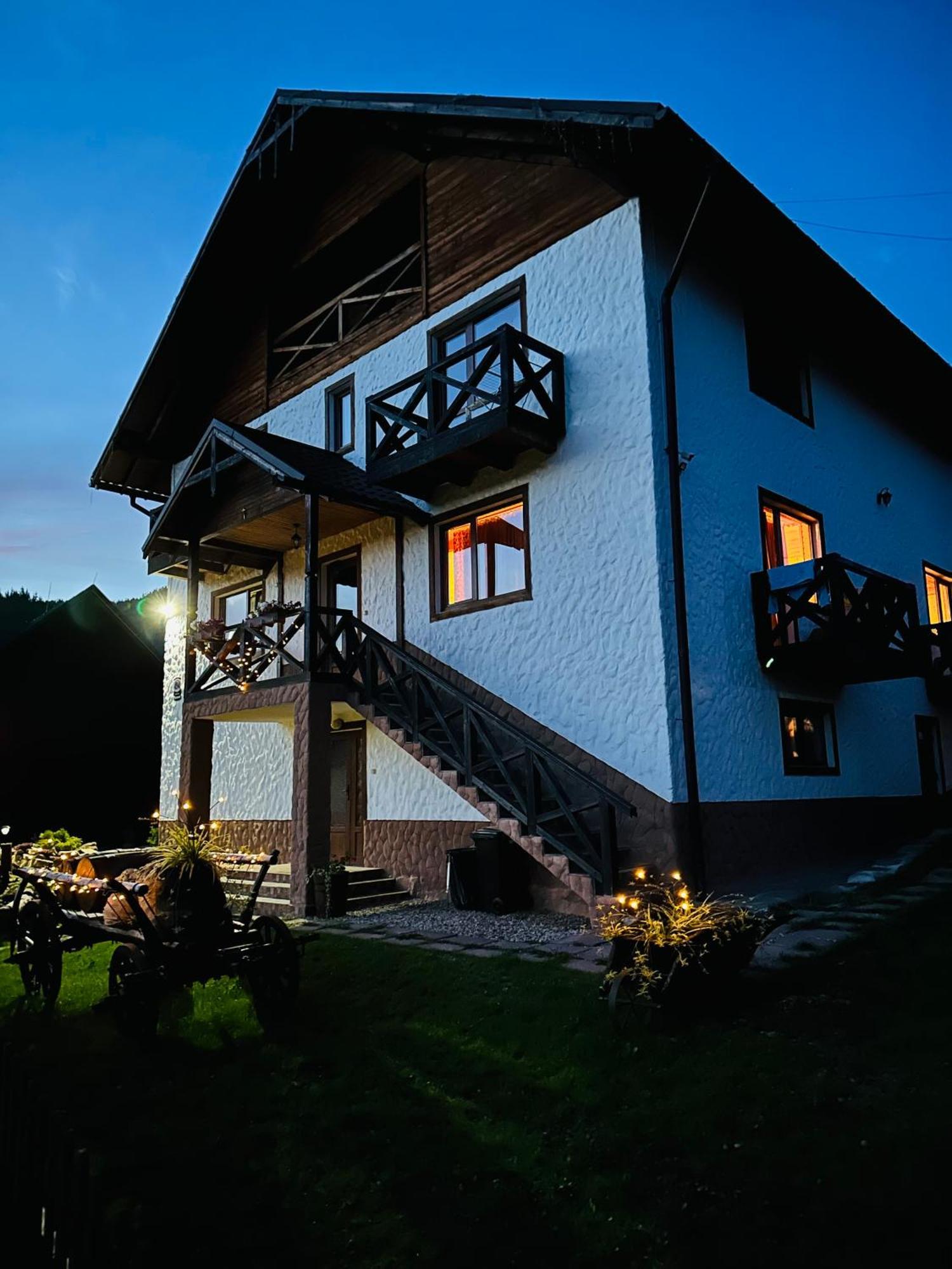 Guest House Lileya Bukowel Zewnętrze zdjęcie