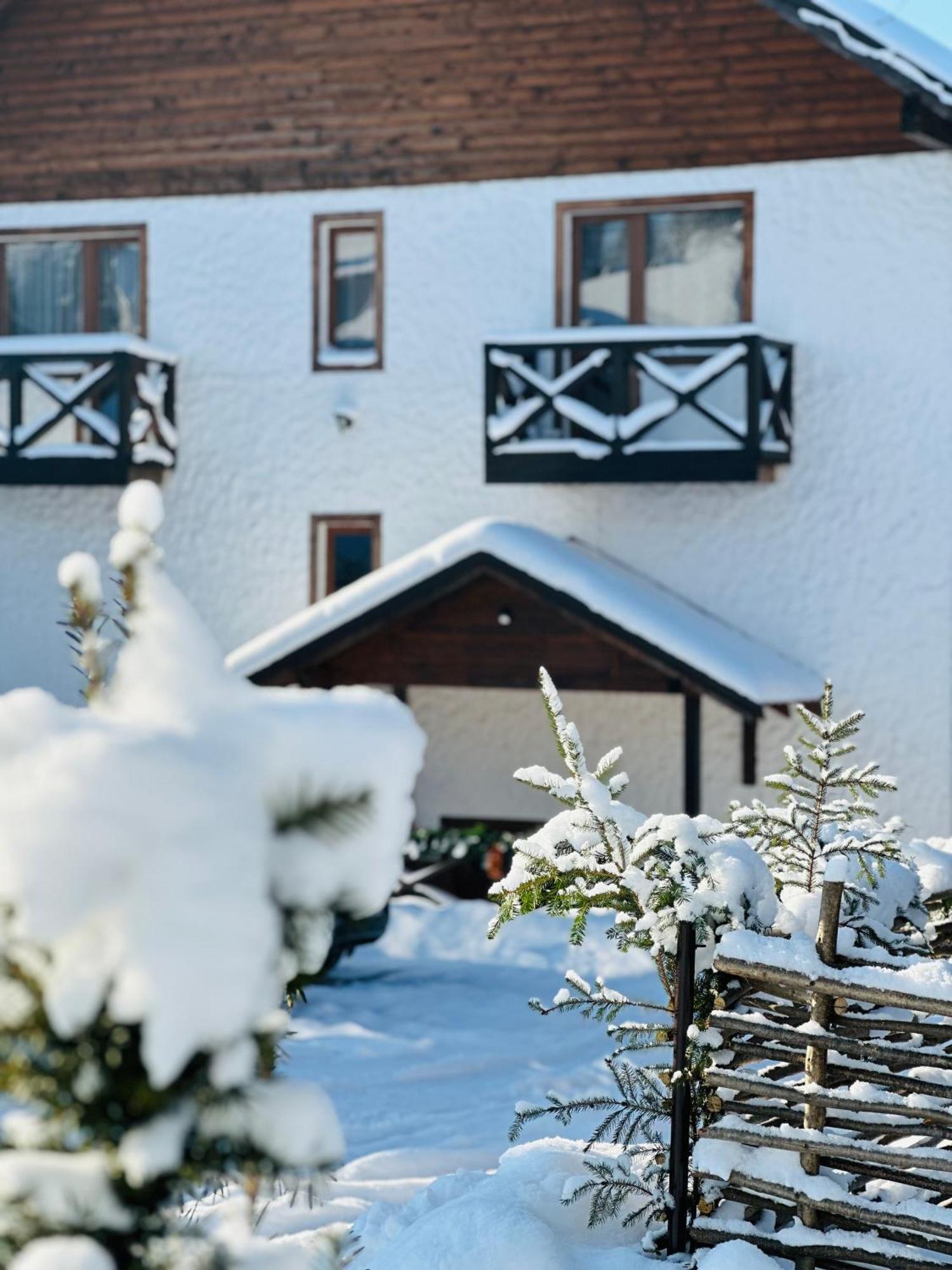 Guest House Lileya Bukowel Zewnętrze zdjęcie